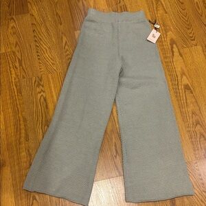 Sincerely Jules Textured knit Wide Leg Pants in Light Green